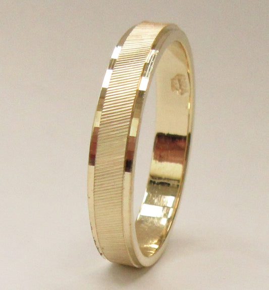 4002 (3MM)