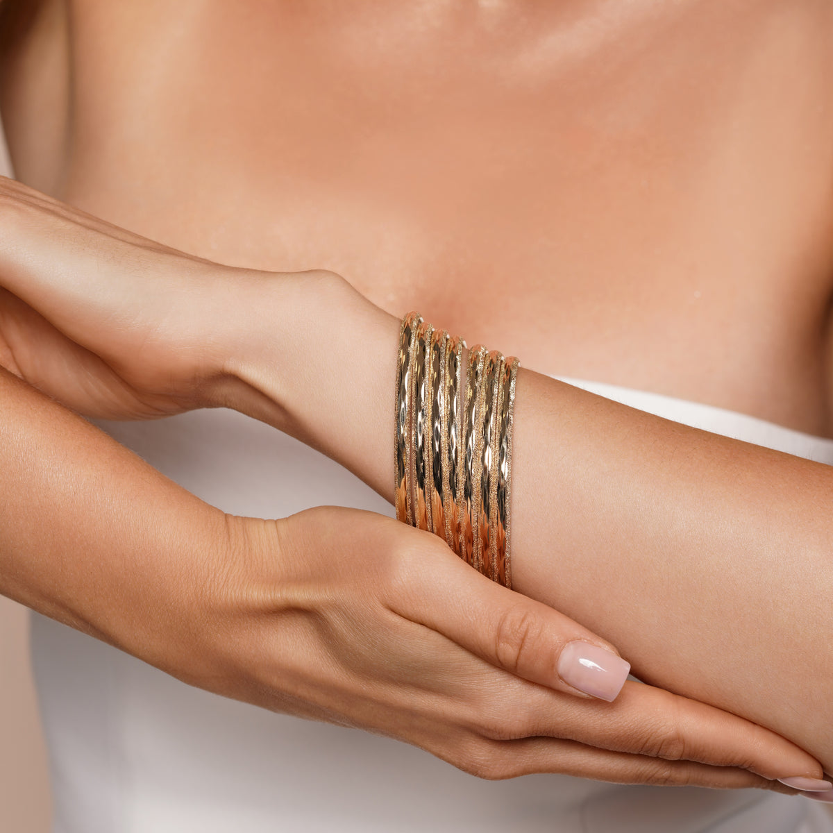 The Lattice Bangle